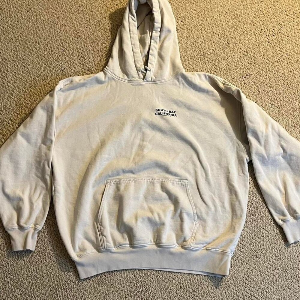 Brandy Melville Women's White and Cream Sweatshirt